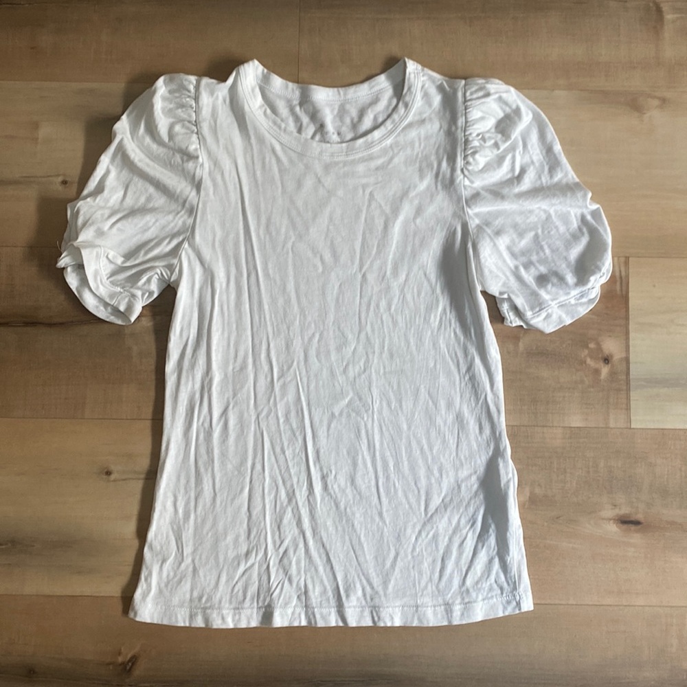 Puff sleeve white tee
